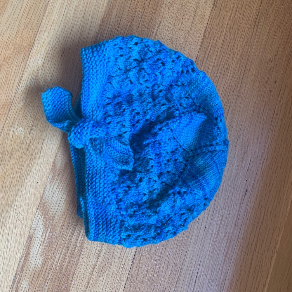 Handmade knit bonnet